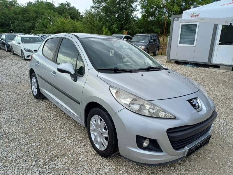 Peugeot 207 1.4i * BRC* Facelife* UNIKAT* , снимка 12 - Автомобили и джипове - 46392261