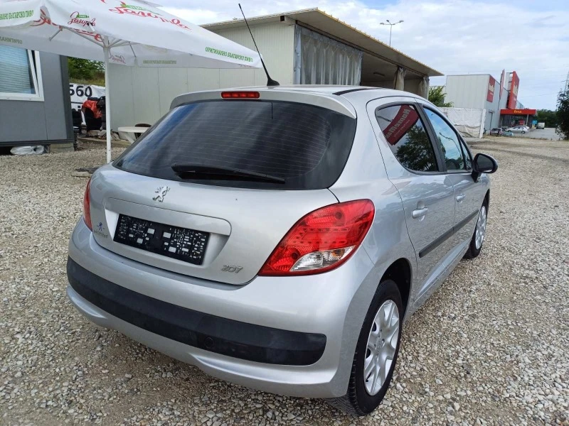 Peugeot 207 1.4i * BRC* Facelife* UNIKAT* , снимка 15 - Автомобили и джипове - 46392261