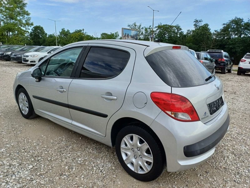 Peugeot 207 1.4i * BRC* Facelife* UNIKAT* , снимка 5 - Автомобили и джипове - 46392261