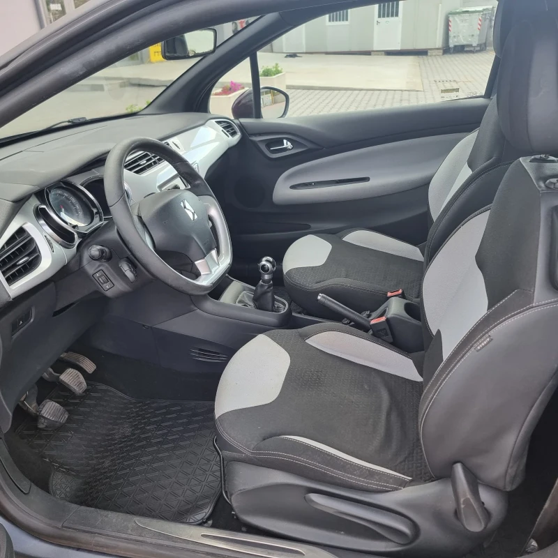 Citroen DS3 1.4 HDI, снимка 11 - Автомобили и джипове - 46992865