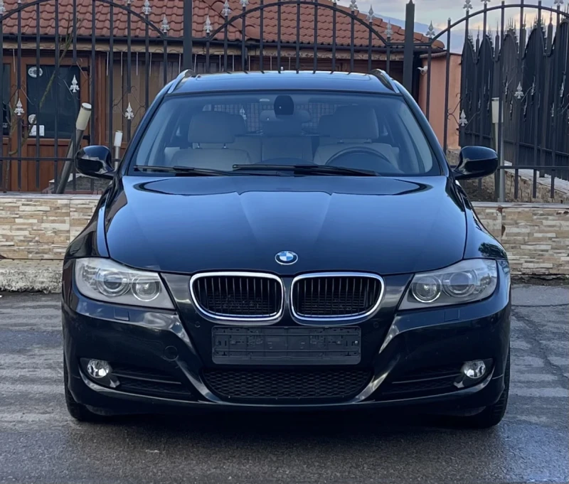 BMW 320 D X-DRIVE FACELIFT Напълно обслужено !, снимка 2 - Автомобили и джипове - 47481241