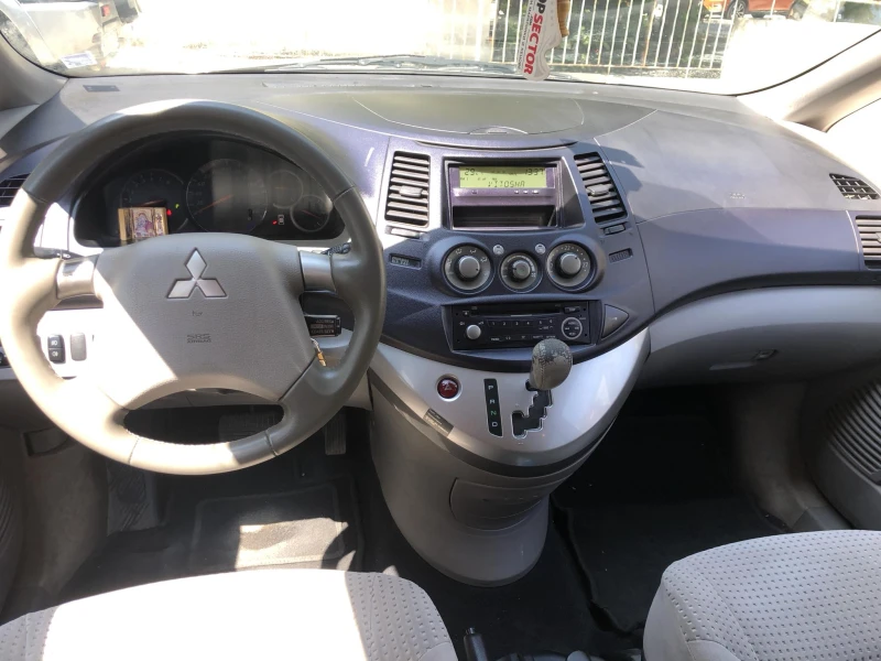 Mitsubishi Grandis, снимка 1 - Автомобили и джипове - 48951086