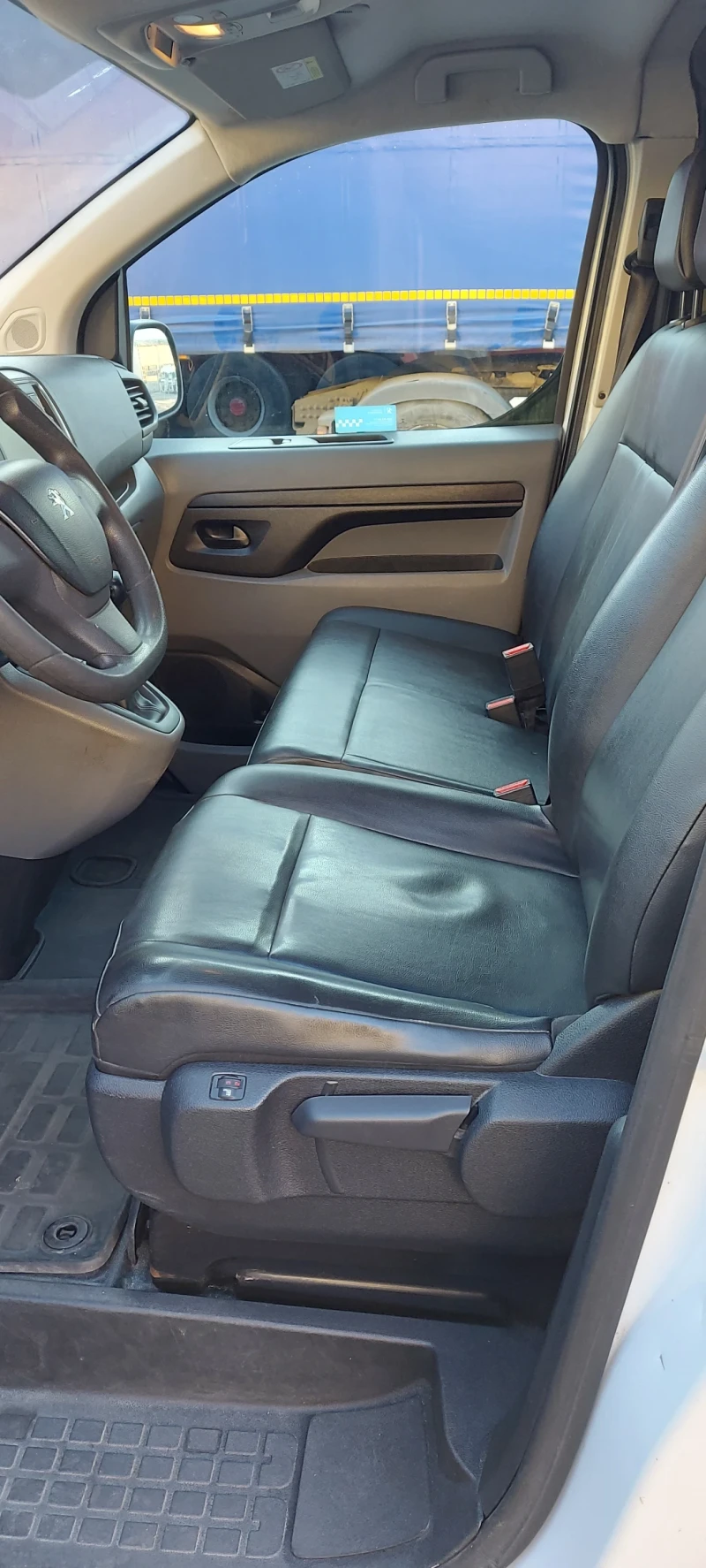 Peugeot Expert, снимка 9 - Автомобили и джипове - 53181360