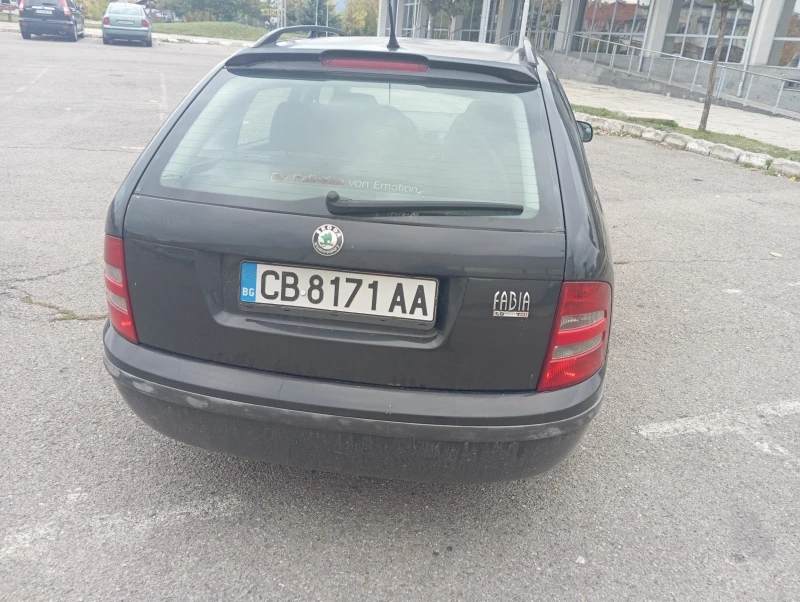 Skoda Fabia, снимка 4 - Автомобили и джипове - 49153386