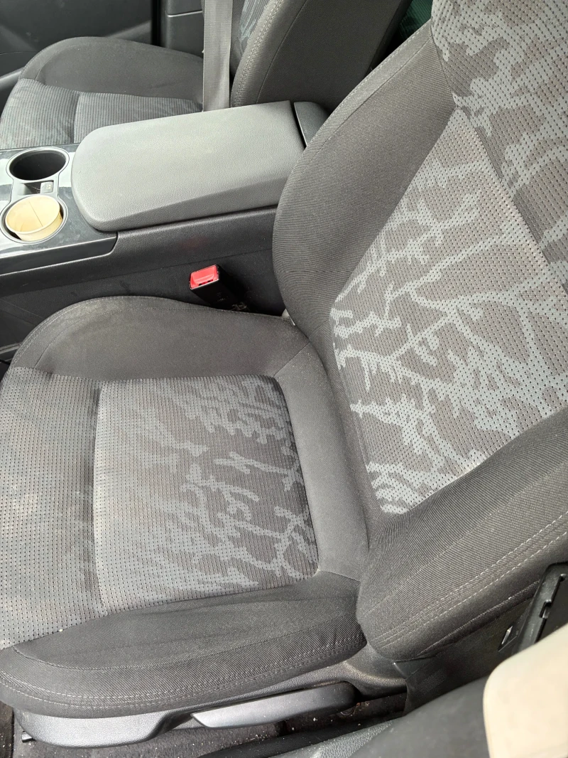 Peugeot 3008 1.6T, снимка 7 - Автомобили и джипове - 52507988