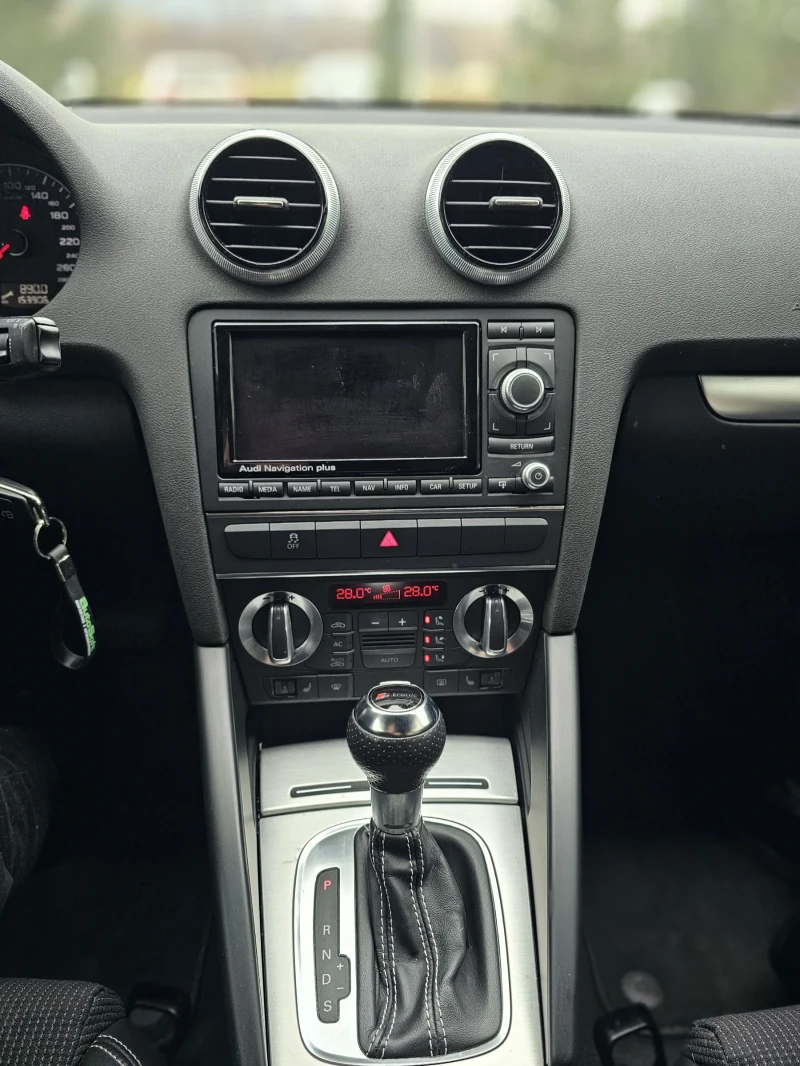 Audi A3 2.0 TFSI / Full S-Line / QUATTRO , снимка 4 - Автомобили и джипове - 53390855