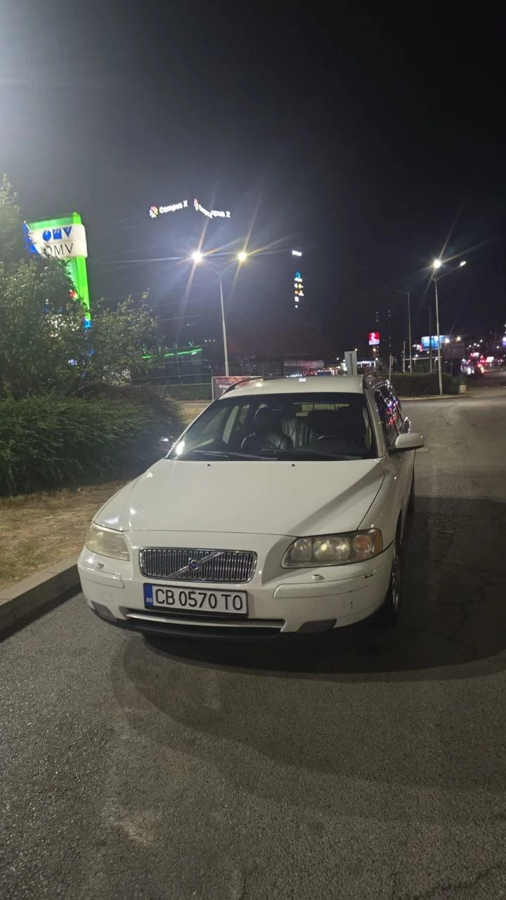Volvo V70 D5 - изображение 4
