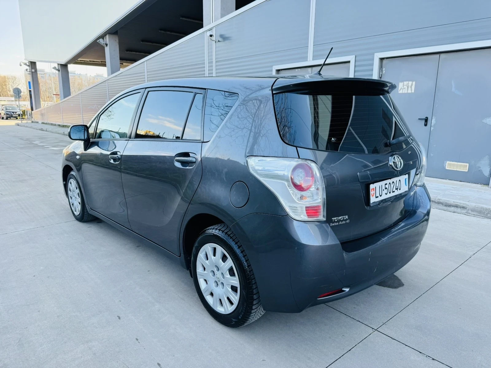 Toyota Verso 1.8 VVT-i - изображение 6