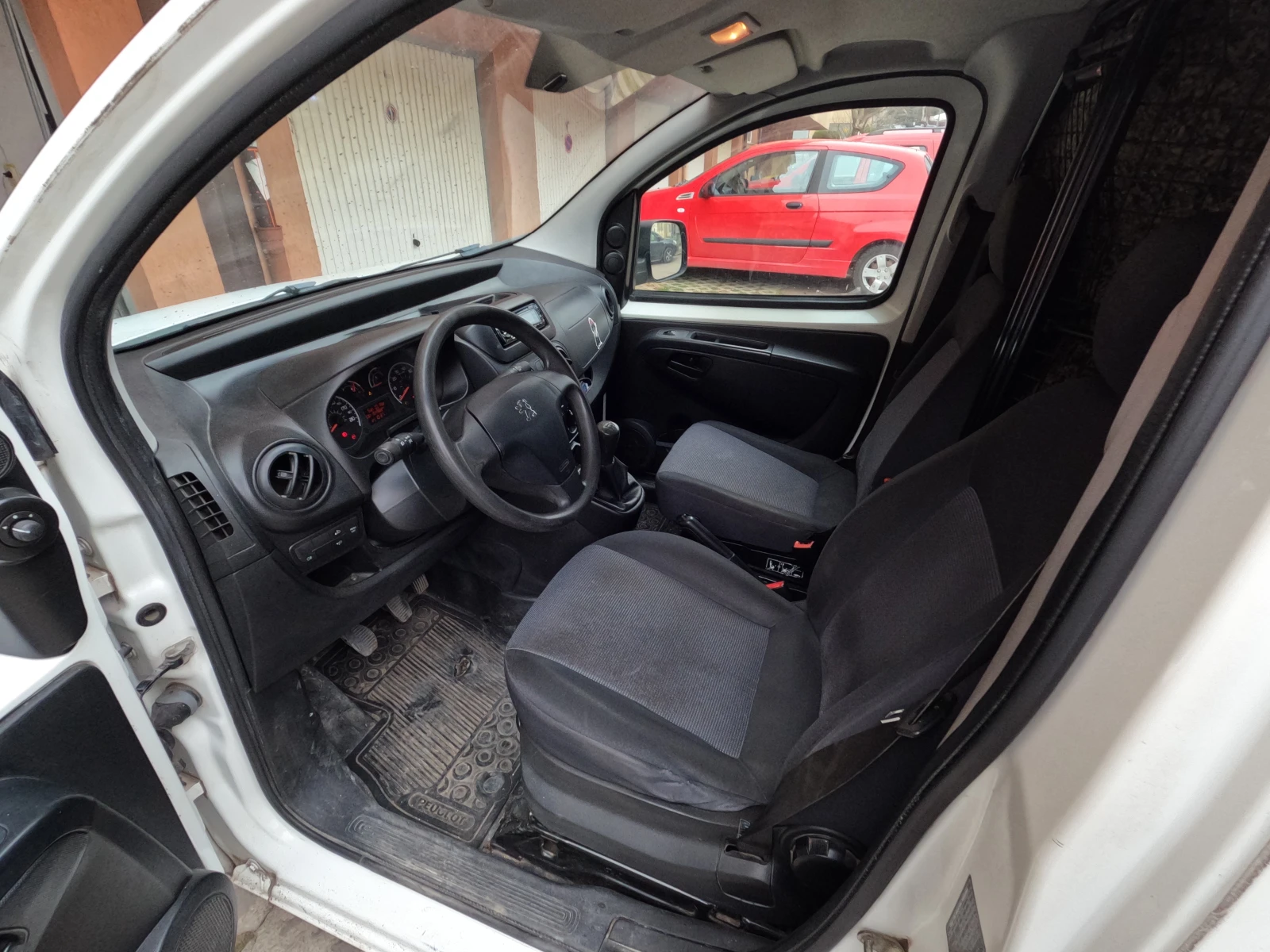 Peugeot Bipper 1, 3 hdi 75кс, с климатик - изображение 9