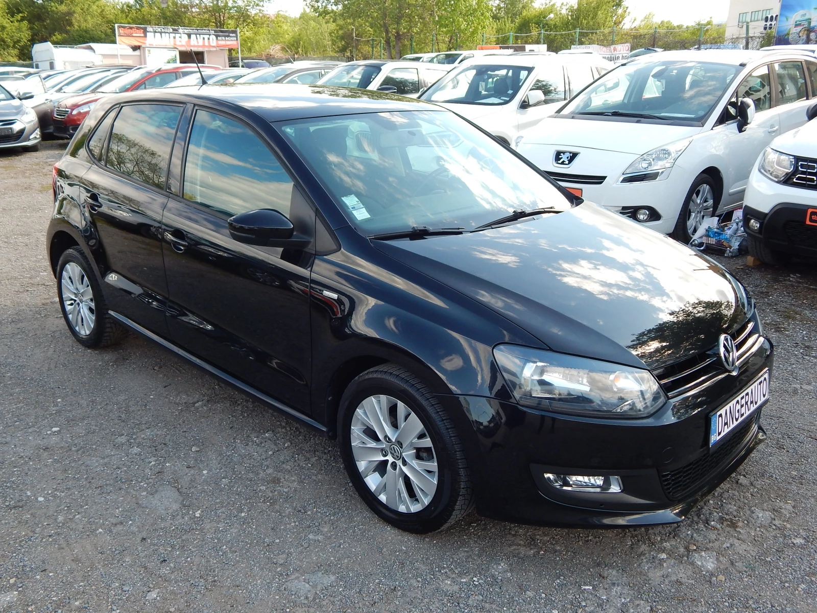 VW Polo 1.6TDI* АВТОМАТИК*  - изображение 3
