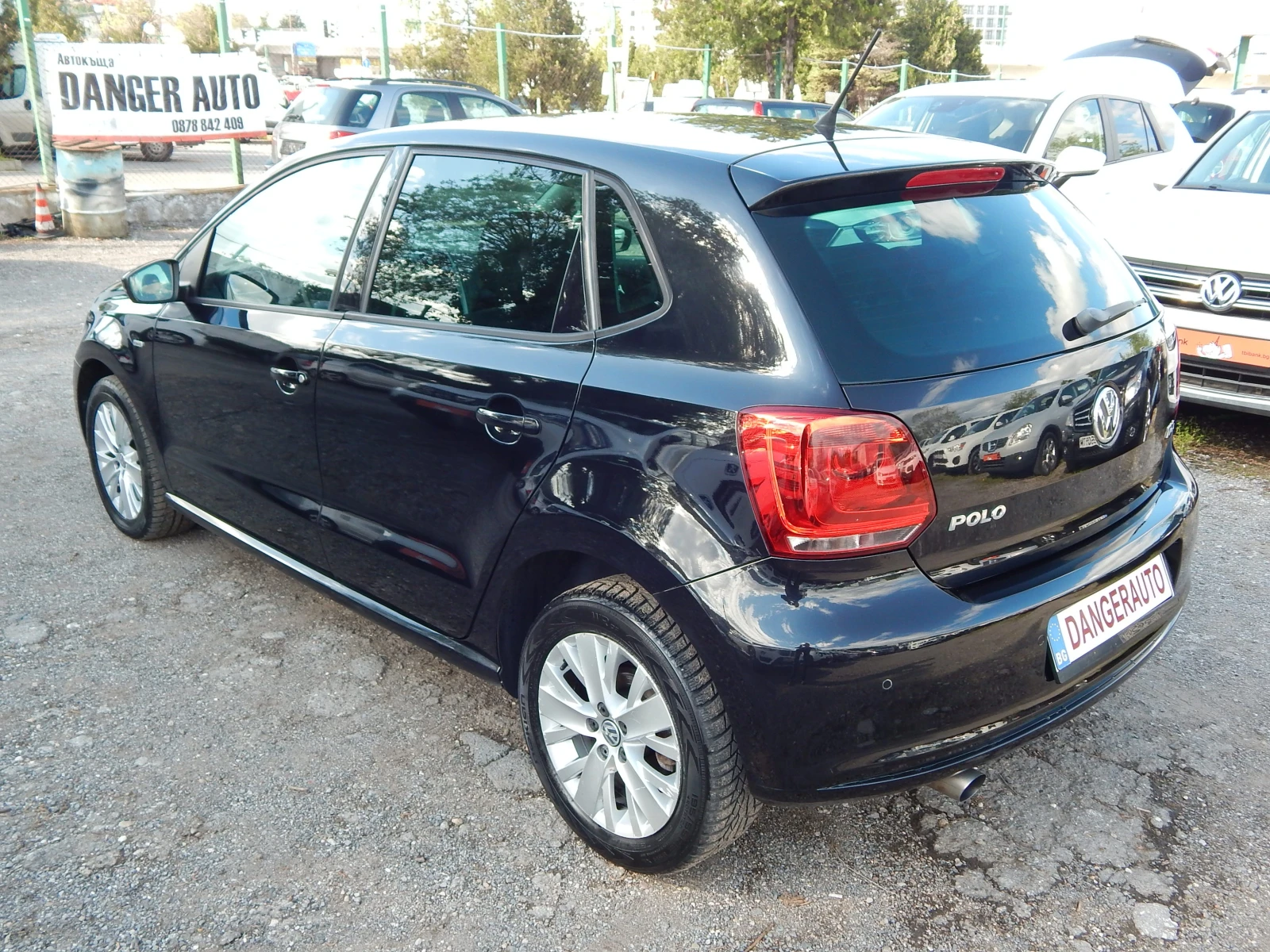 VW Polo 1.6TDI* АВТОМАТИК*  - изображение 6