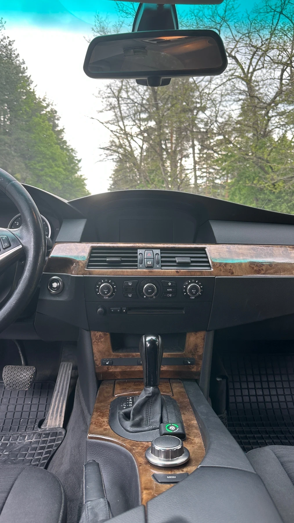 BMW 523 2.5 177кс С ГАЗ - изображение 8