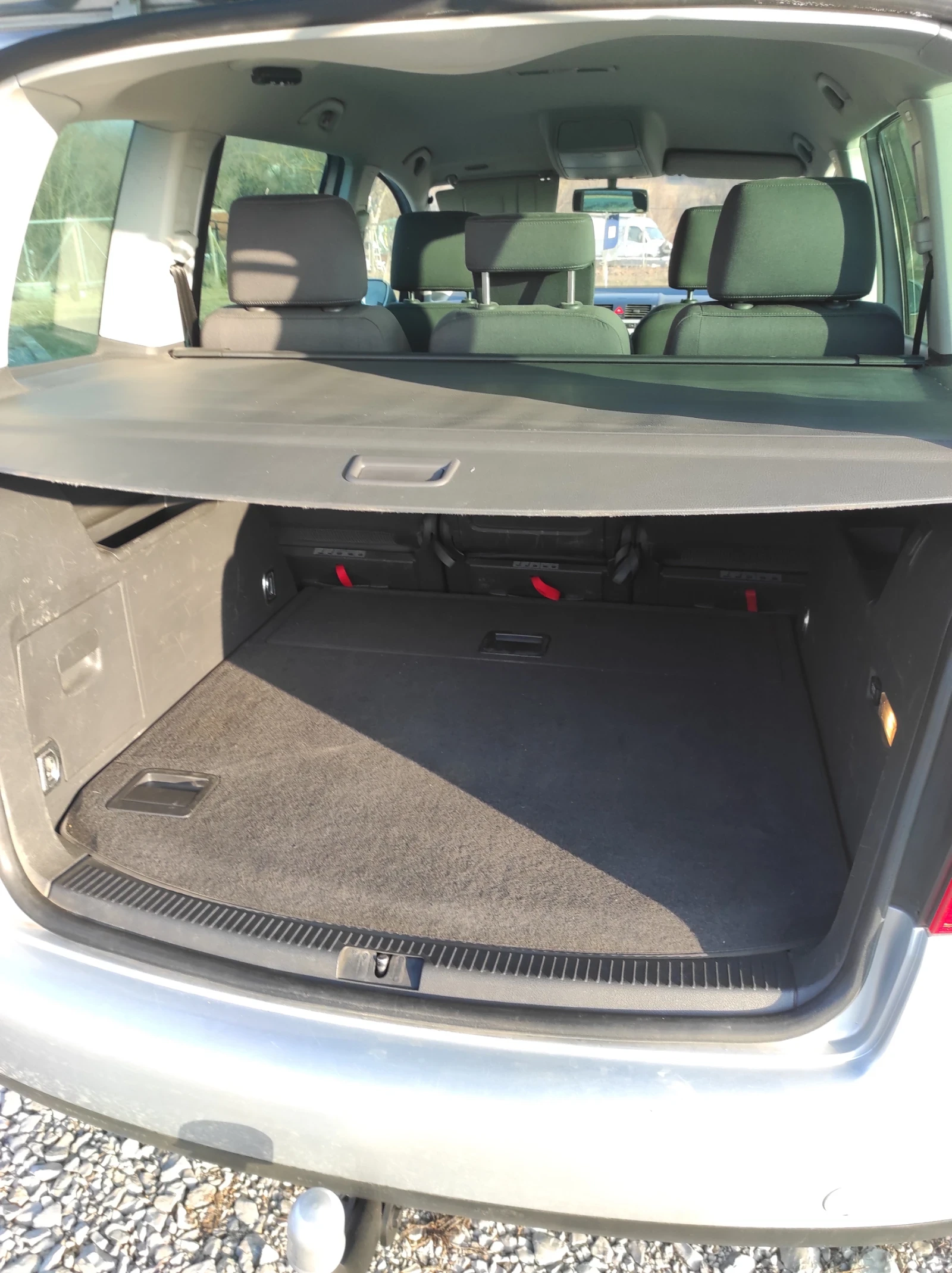 VW Touran  - изображение 7