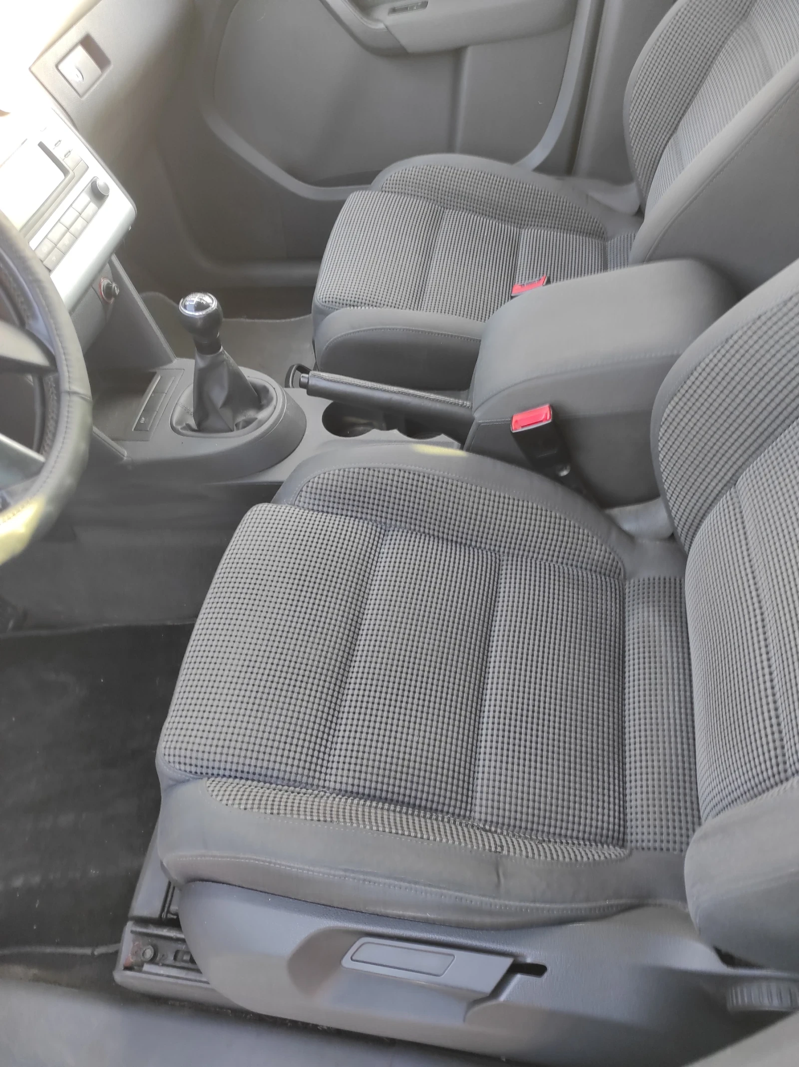 VW Touran  - изображение 10