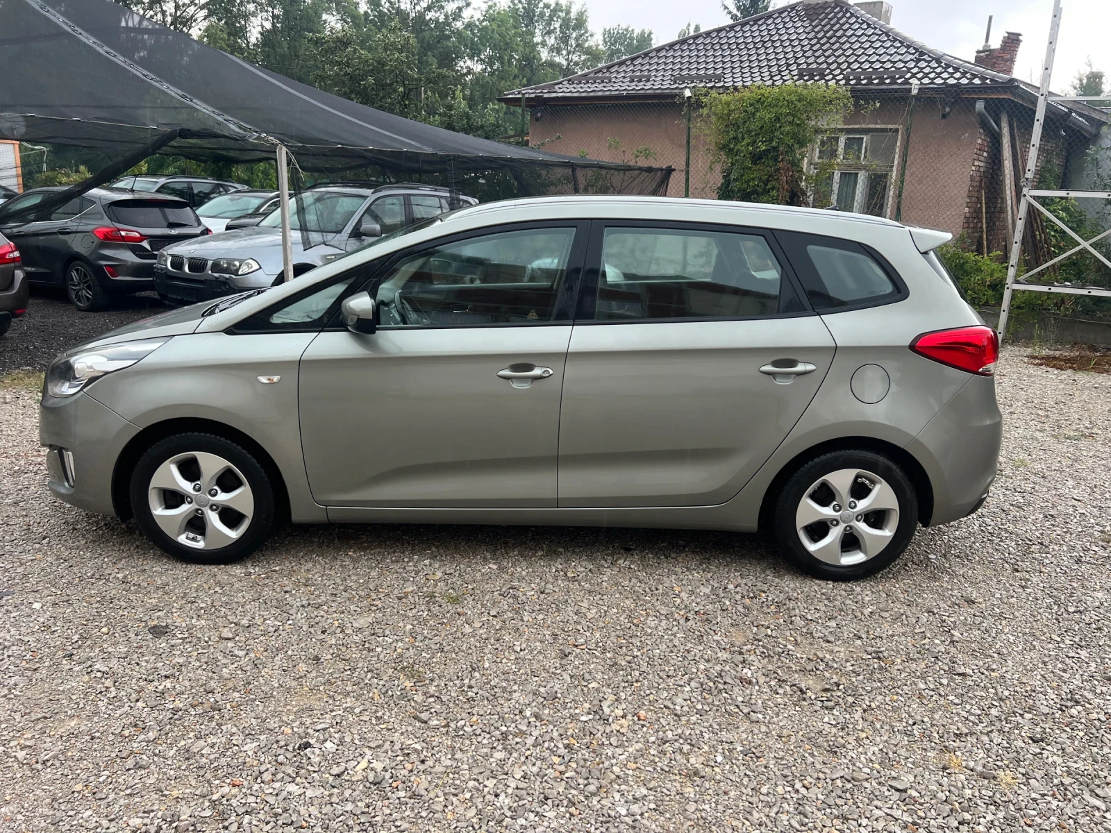 Kia Carens 1.6  - изображение 8