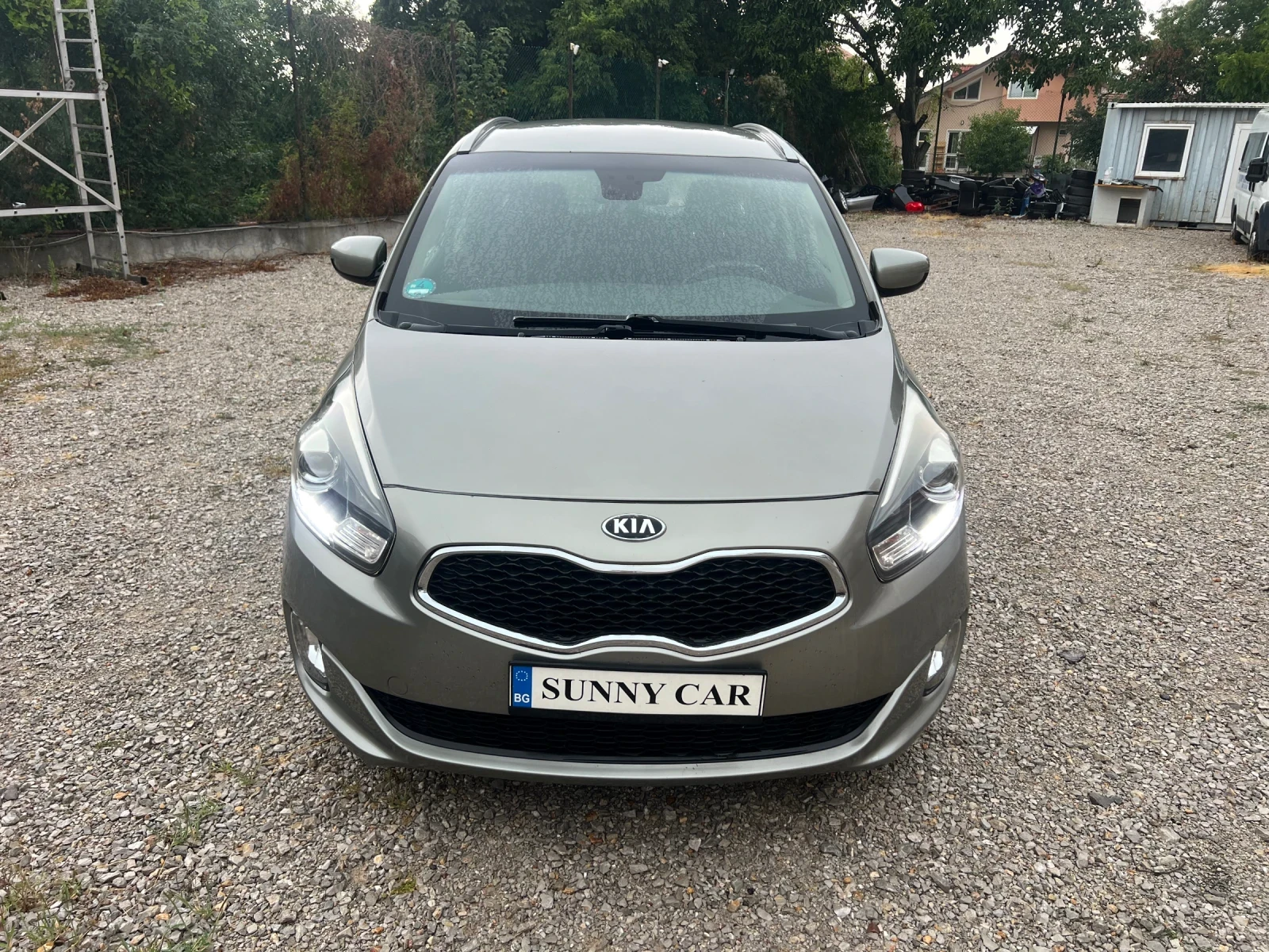Kia Carens 1.6  - изображение 2