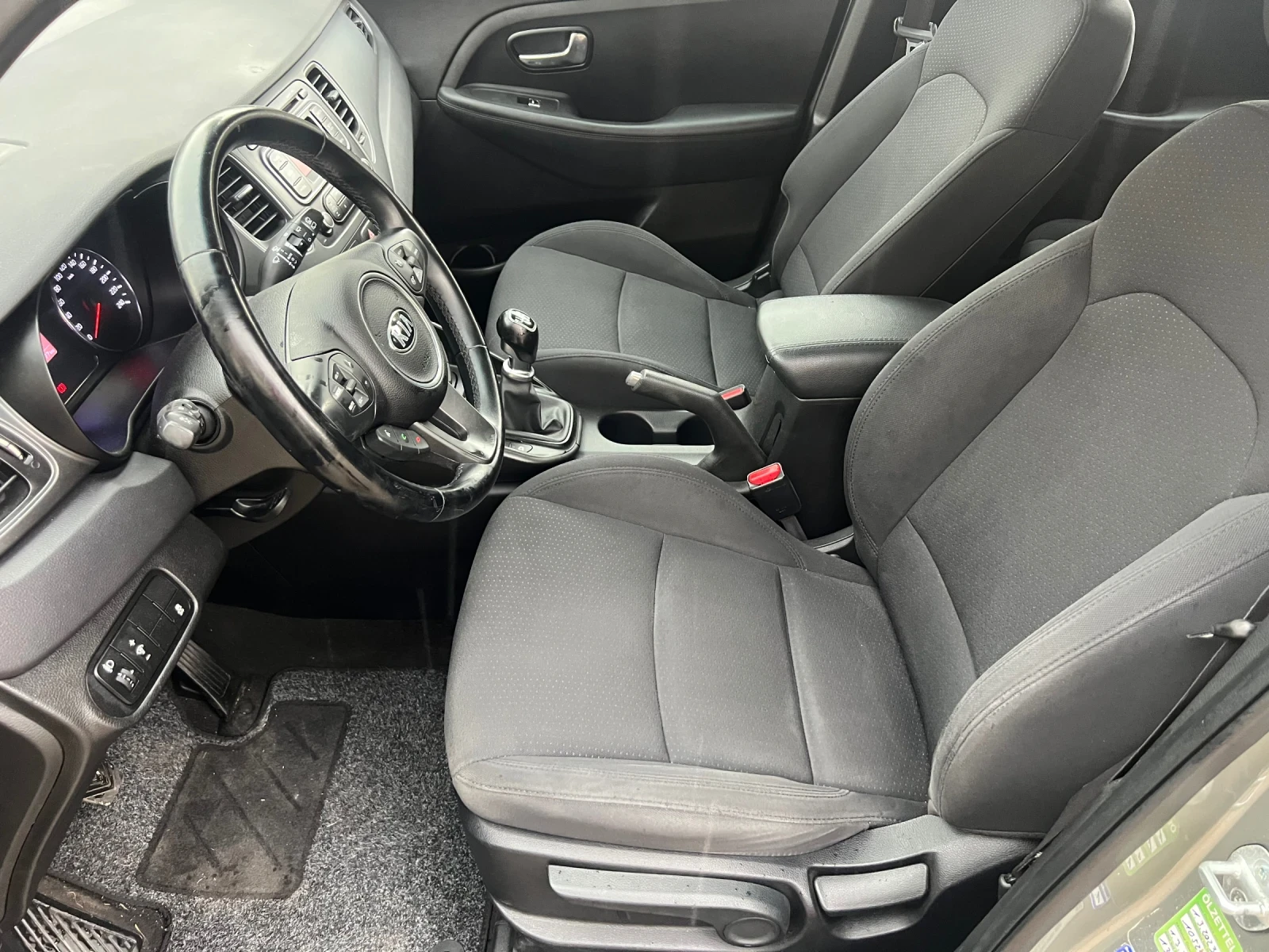 Kia Carens 1.6  - изображение 10