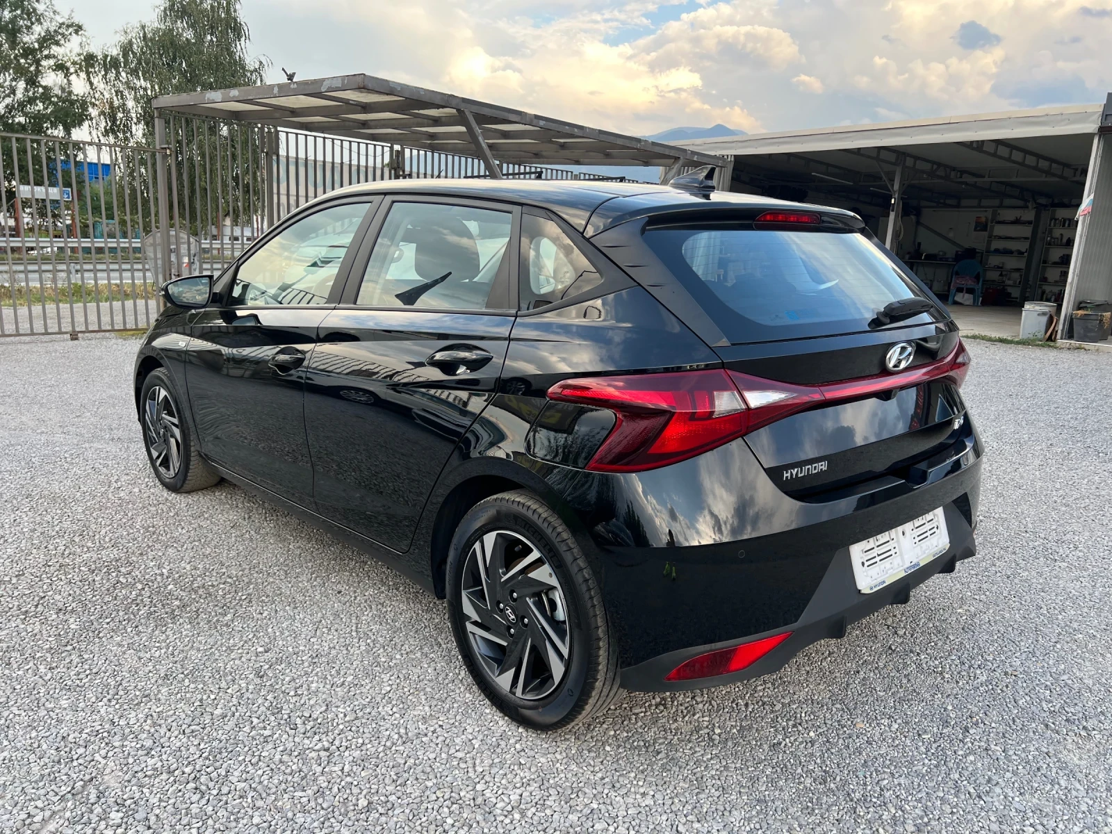 Hyundai I20 1.0i Mild-Hybrid 100k.c - изображение 4
