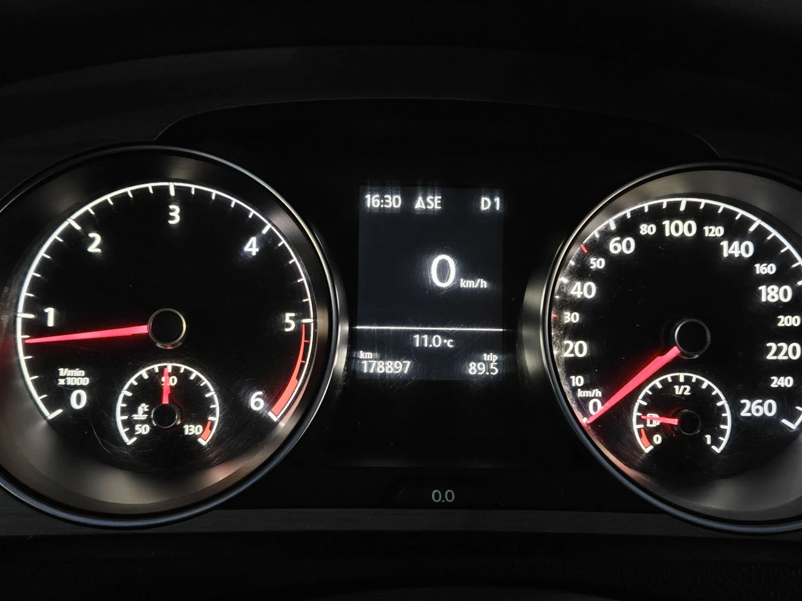 VW Golf 7 DSG /1.6tdi /110.. / Distronic + / Navi  | Mobile.bg   15