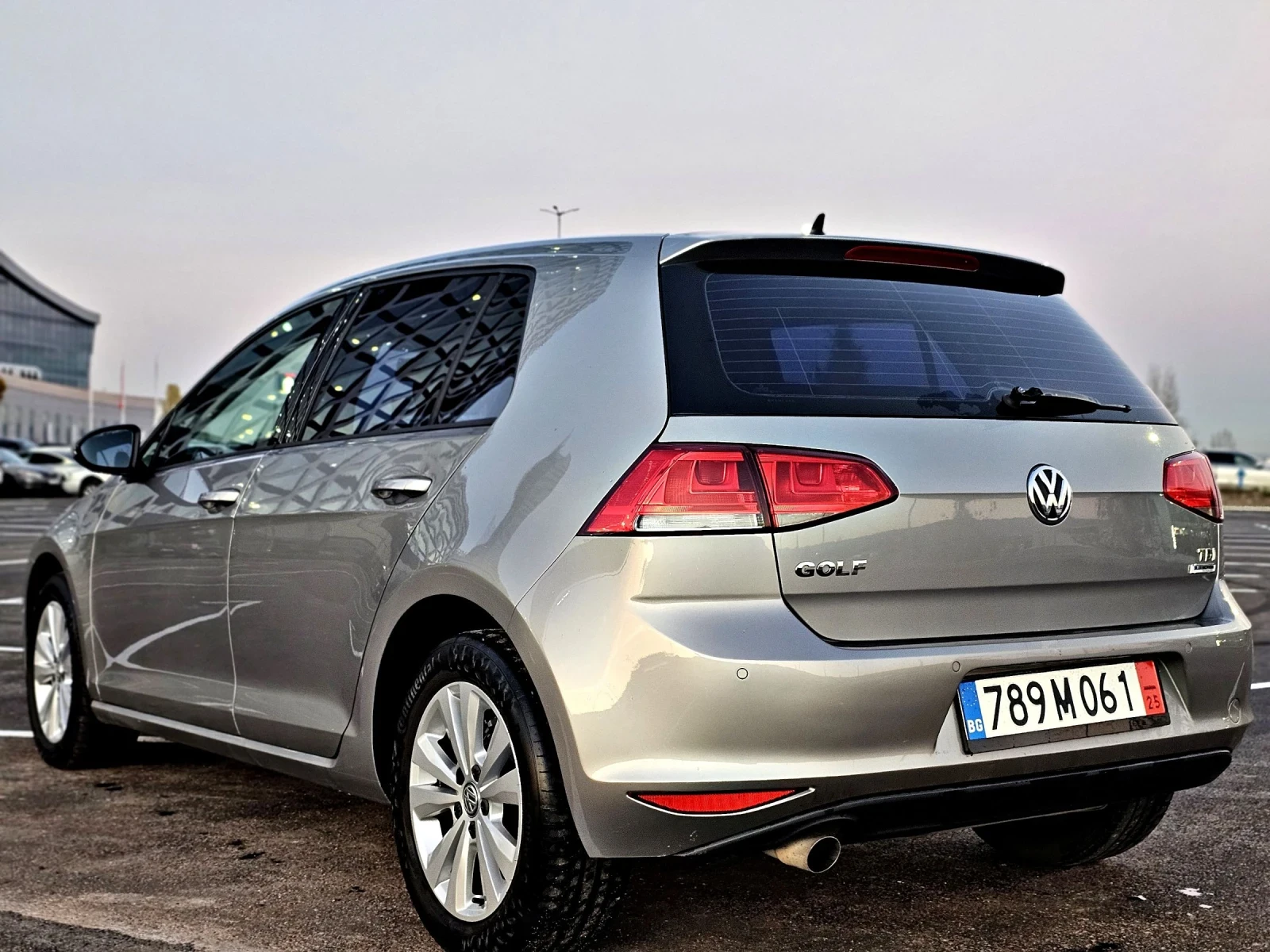 VW Golf 7 DSG /1.6tdi /110.. / Distronic + / Navi  | Mobile.bg   7