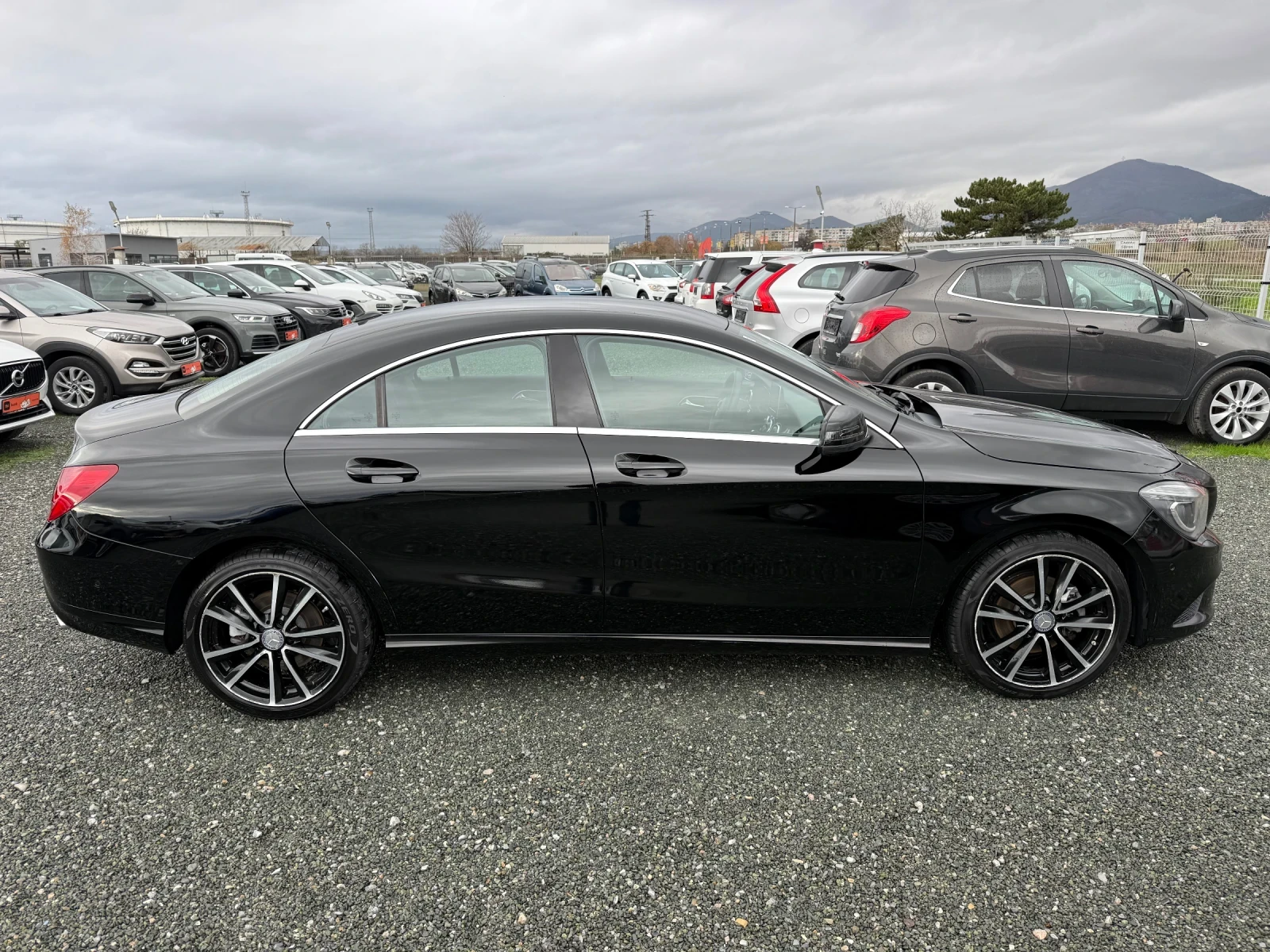 Mercedes-Benz CLA 220 (KATO НОВА) - изображение 4