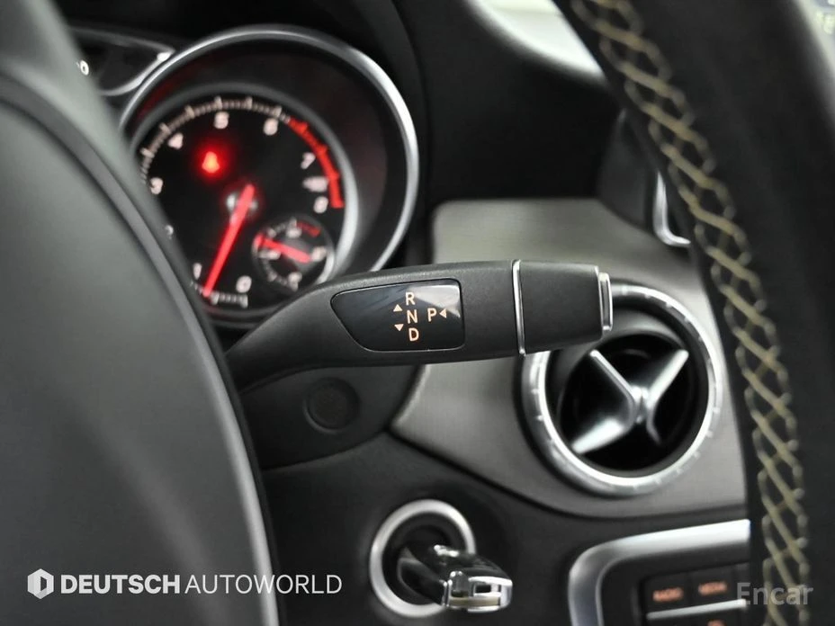 Mercedes-Benz CLA 250  - изображение 9