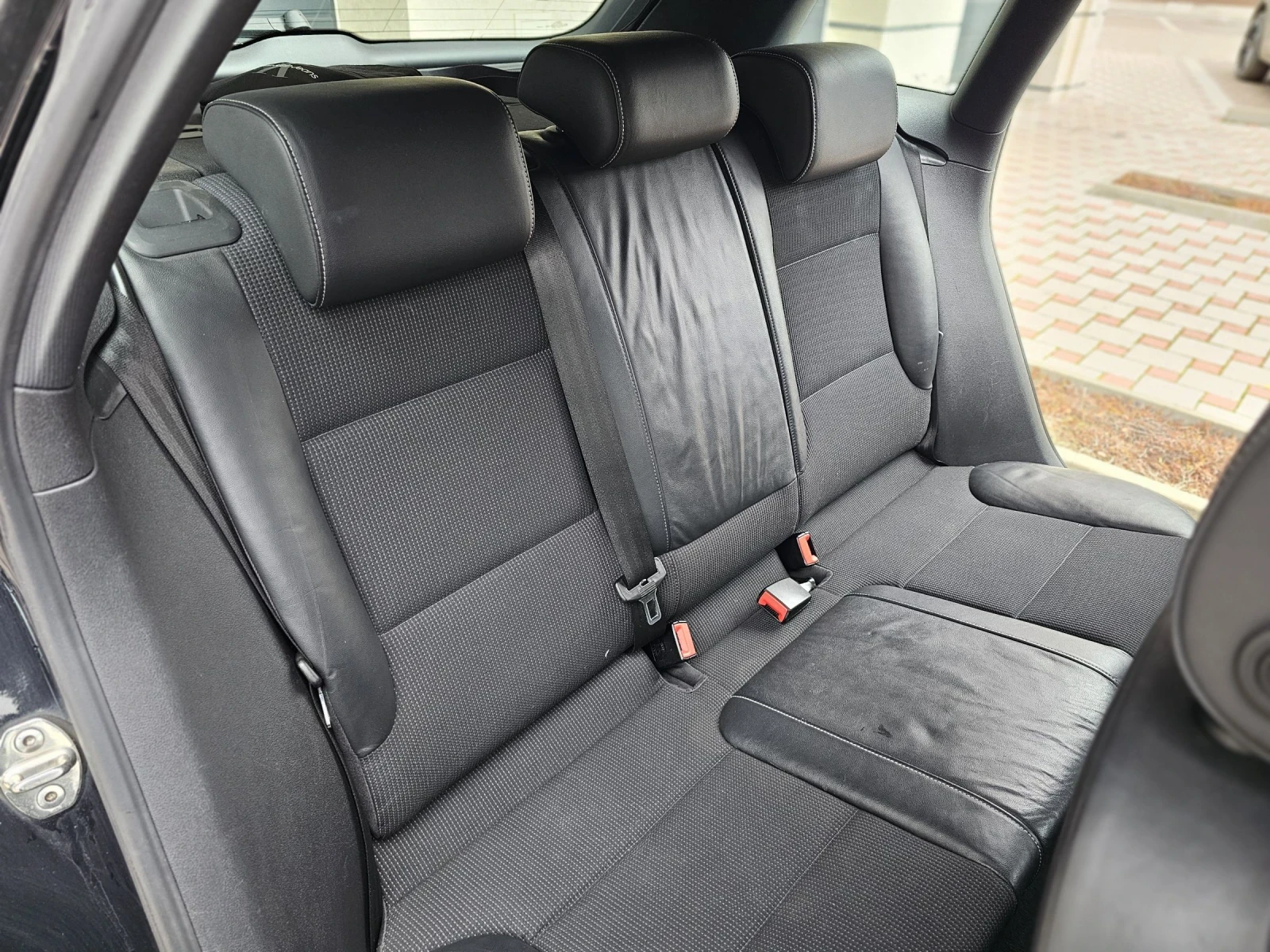 Audi A3 2.0 TFSI / Full S-Line / QUATTRO , снимка 14 - Автомобили и джипове - 54056256