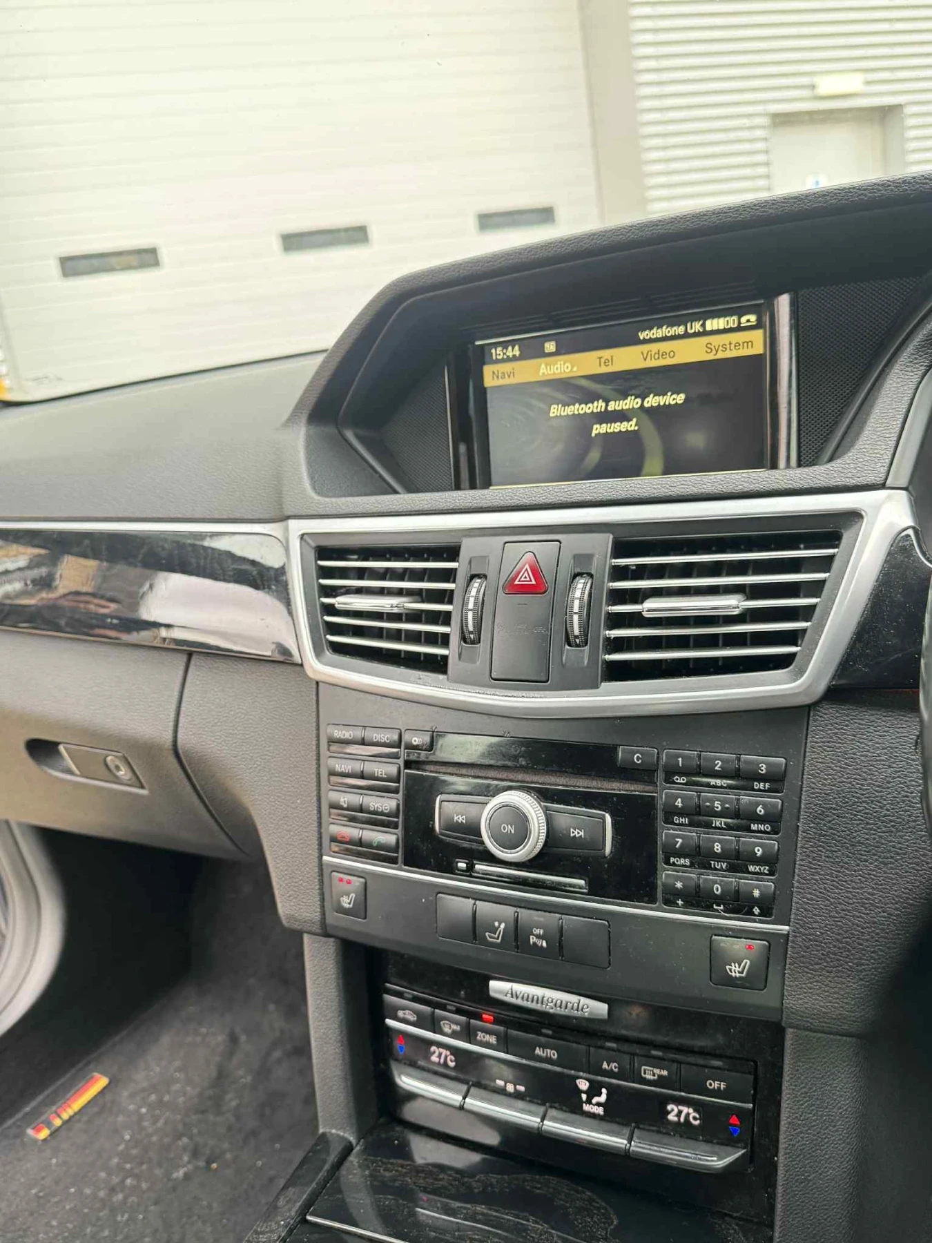 Mercedes-Benz E 350  - изображение 7