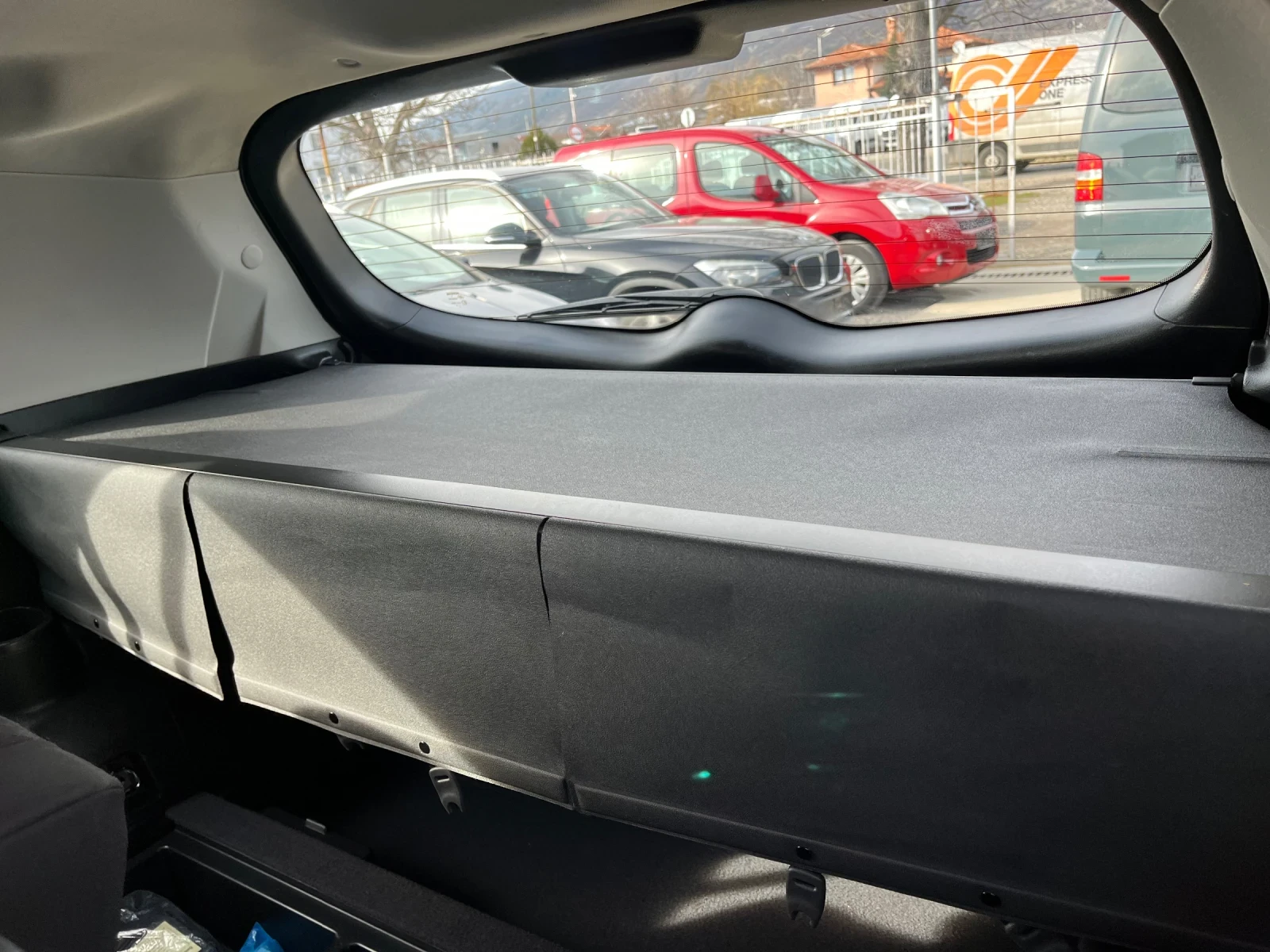 Toyota Verso 2.0  - изображение 9