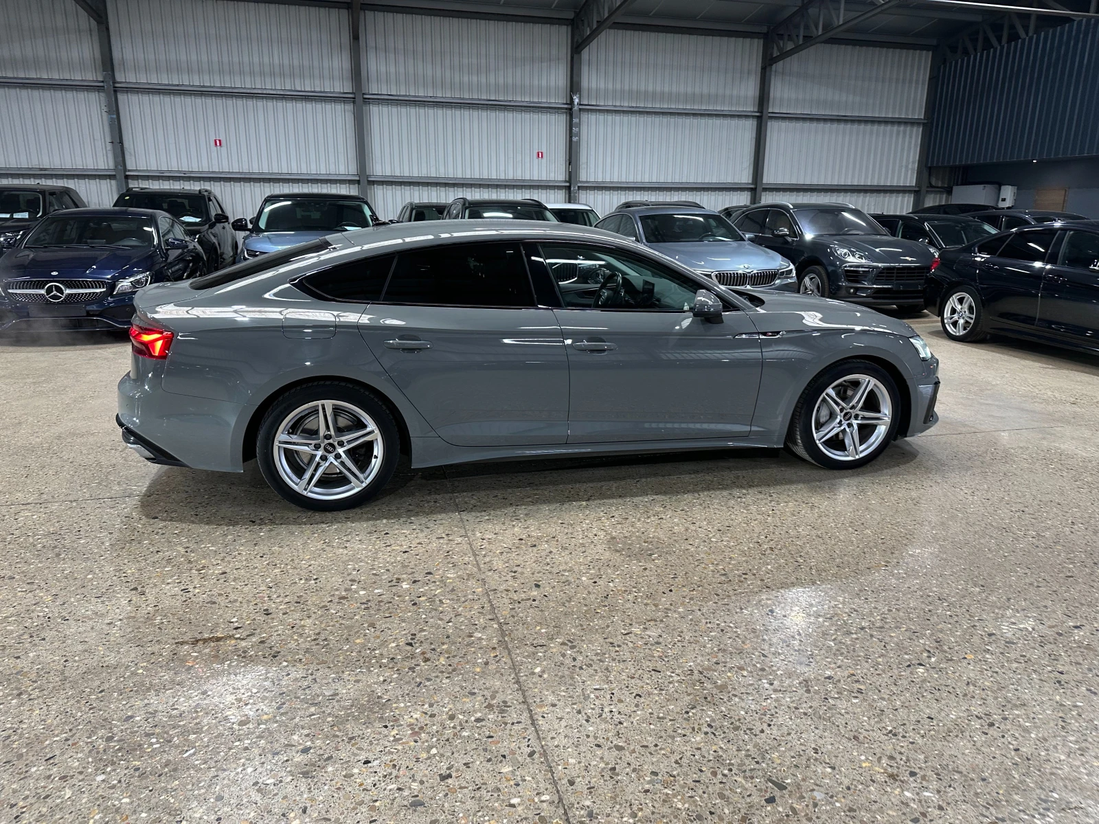 Audi A5 Sportback 40 TDI S-Line, снимка 5 - Автомобили и джипове - 53986795
