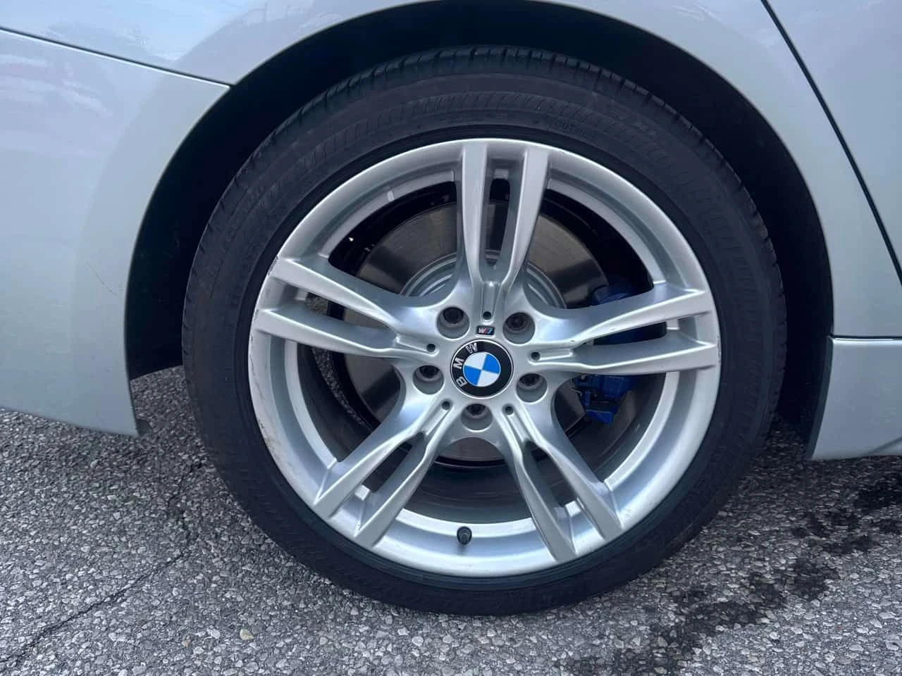 BMW 340 xDrive /CAMERA/HARMAN KARDON/ PANO, снимка 12 - Автомобили и джипове - 54161944