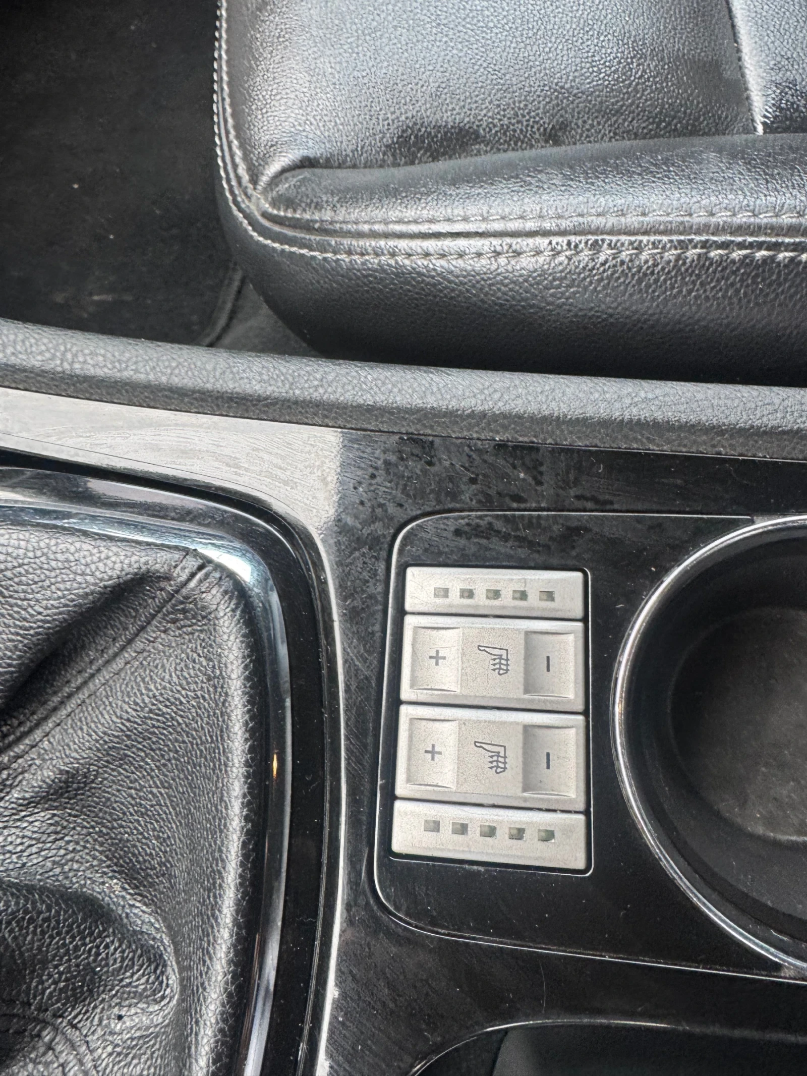 Ford Mondeo 2.0 D кожен салон, снимка 7 - Автомобили и джипове - 54582564