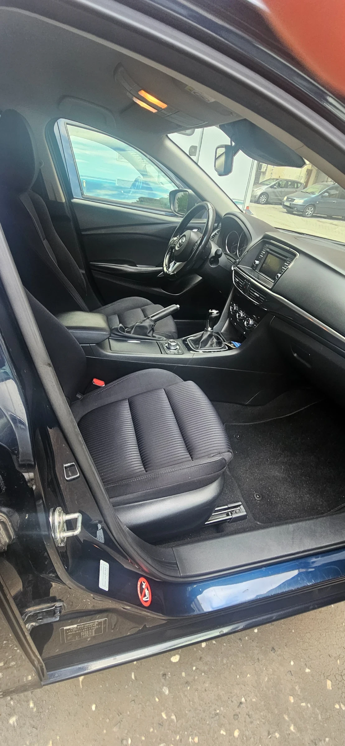 Mazda 6 2.2 Diesel, снимка 4 - Автомобили и джипове - 54815060