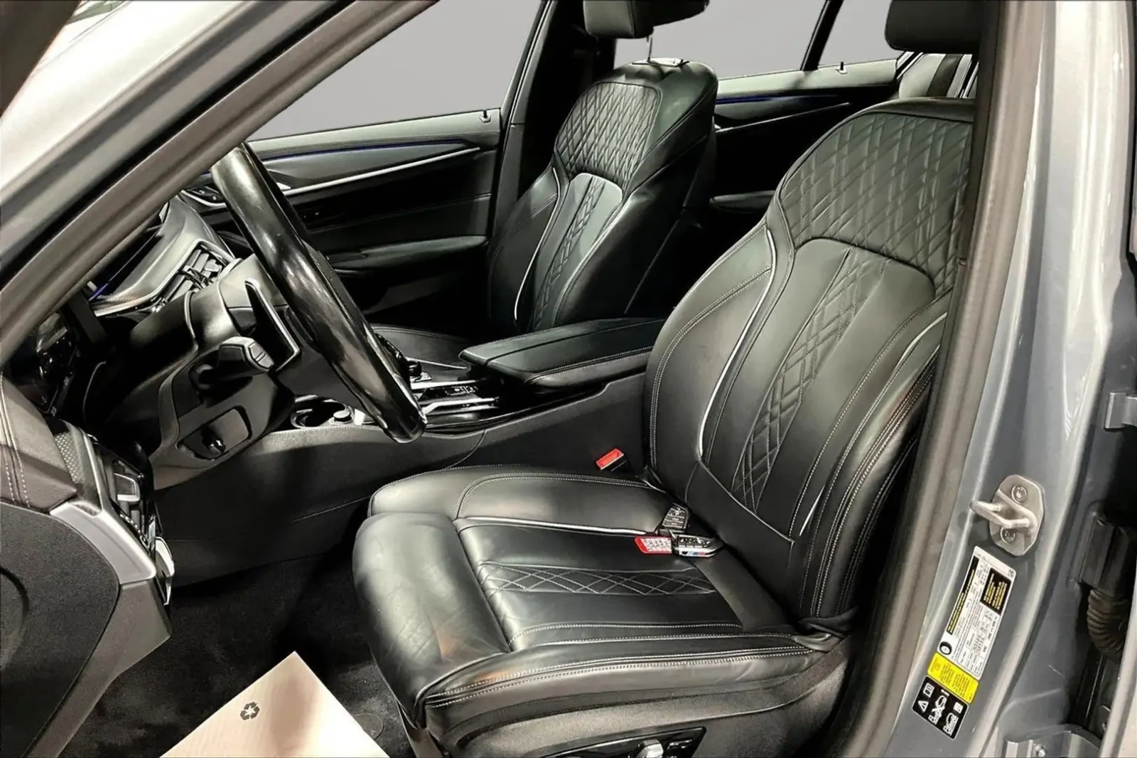 BMW 540 xDrive AWD, снимка 13 - Автомобили и джипове - 54930625
