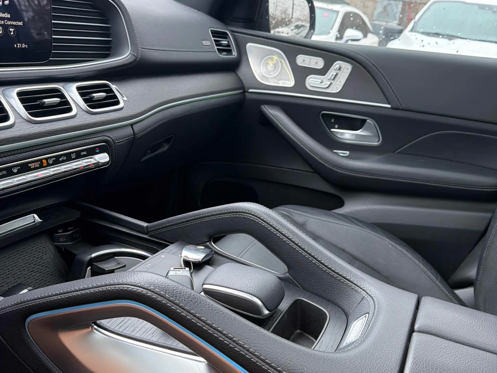 Mercedes-Benz GLE 450 COUPE * ДИСТРОНИК * BURMESTER * ОБДУХВАНЕ * H/U, снимка 10 - Автомобили и джипове - 55267614