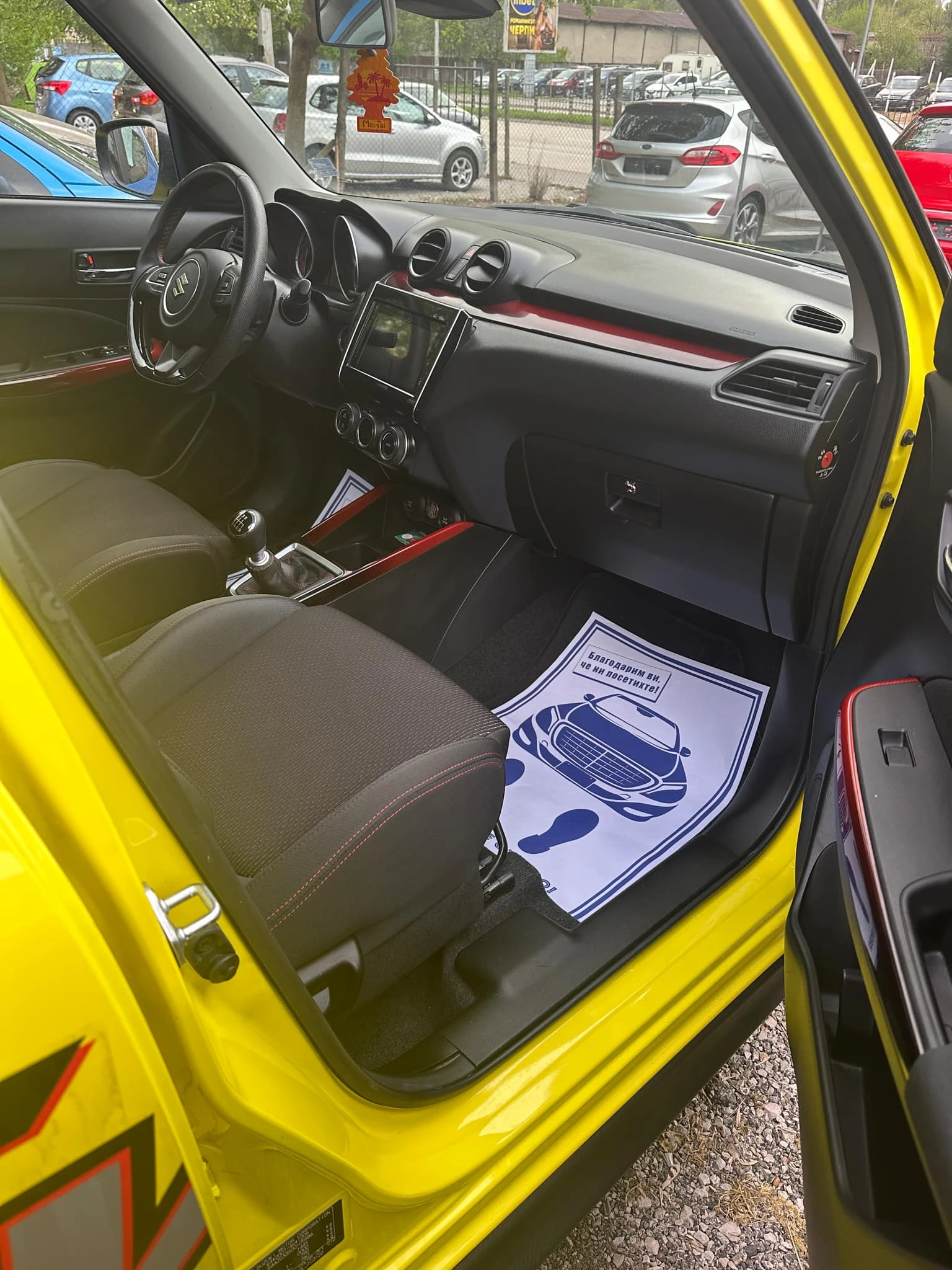 Suzuki Swift Sport Turbo 1.4  , снимка 15 - Автомобили и джипове - 55357137