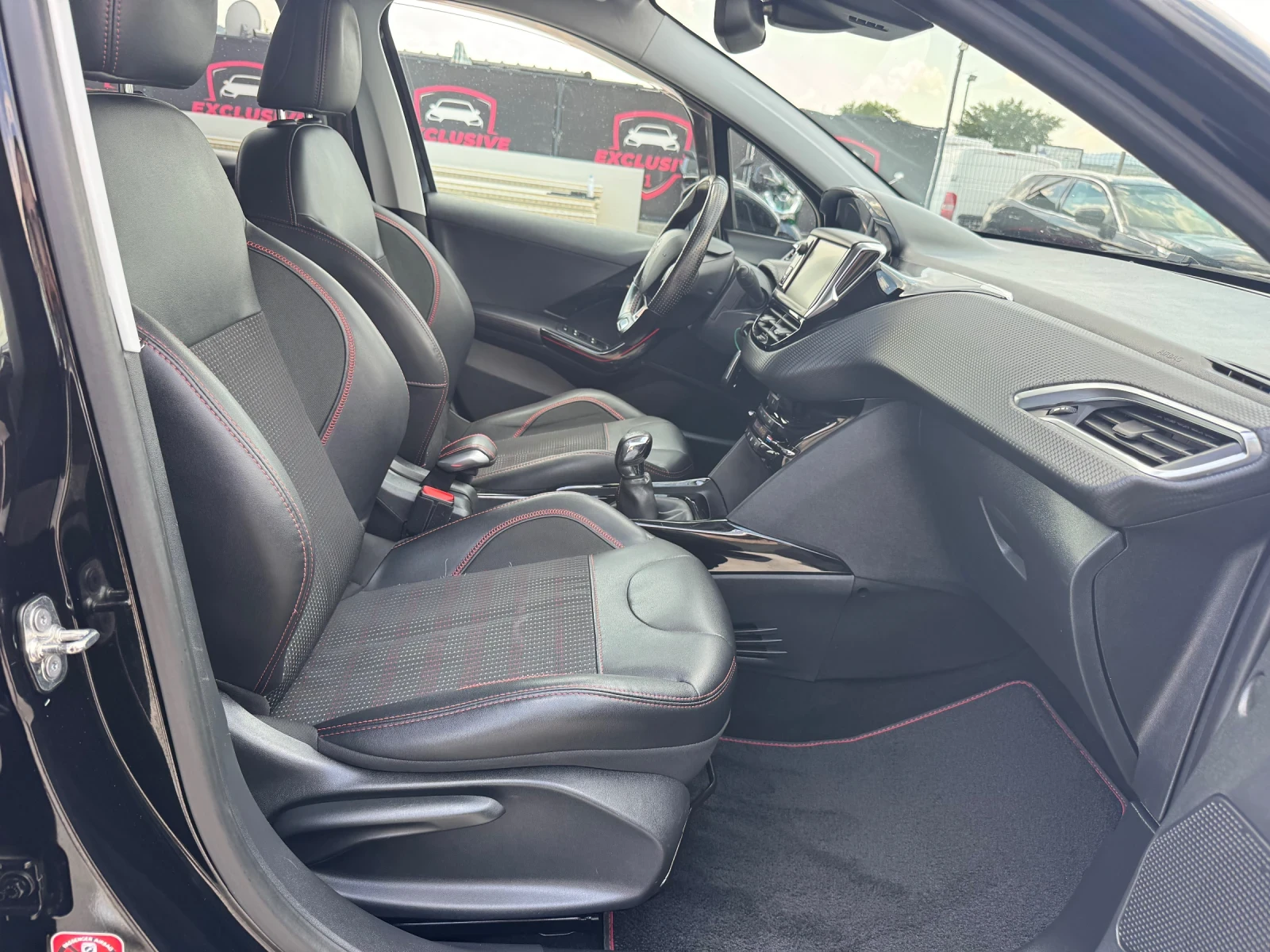 Peugeot 2008 GT-LINE FULL, снимка 12 - Автомобили и джипове - 55438356
