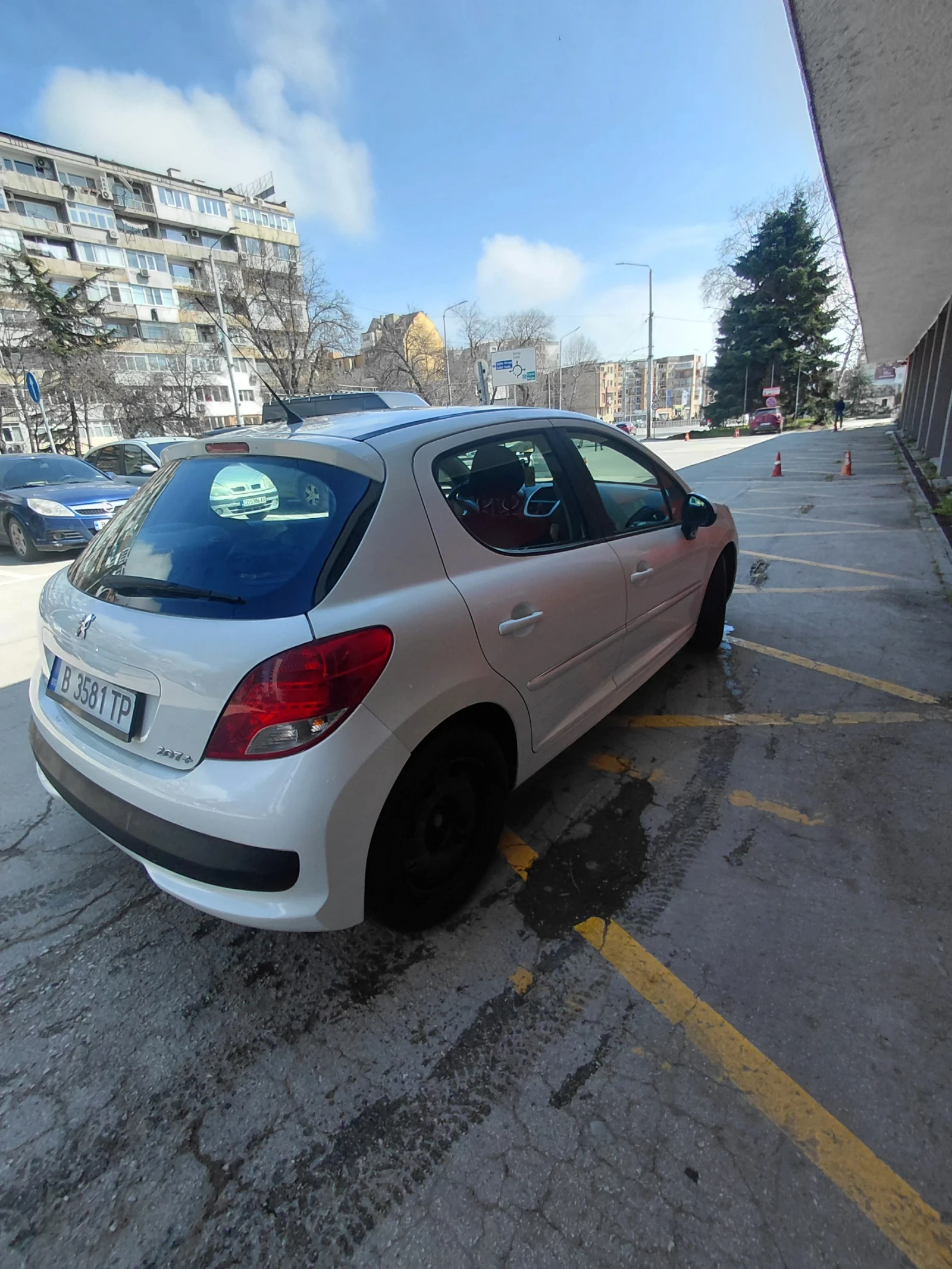 Peugeot 207, снимка 4 - Автомобили и джипове - 55846695