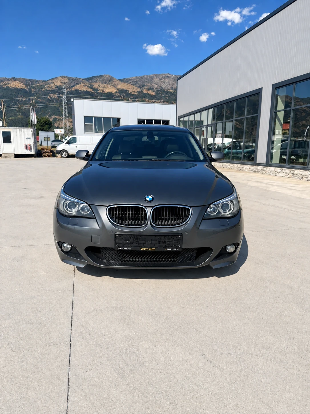 BMW 530 M-ПАКЕТ/218к.с./ГОТОВ ЛИЗИНГ!/, снимка 2 - Автомобили и джипове - 56022135