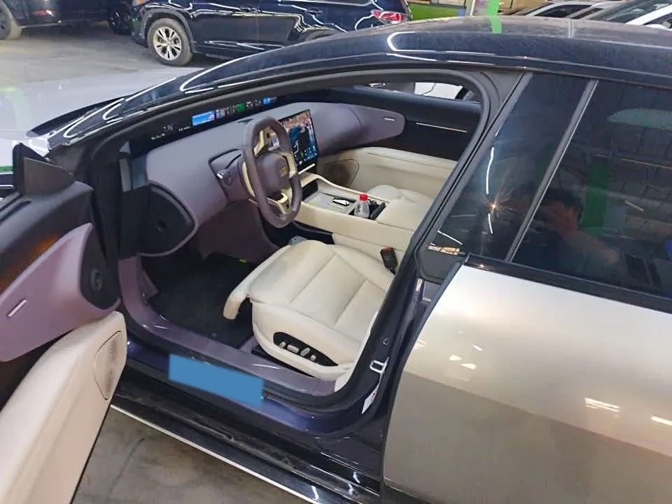 Avatr 12  AWD 94.53KWH Ultra Edition Sport | Mobile.bg � ����������� 5