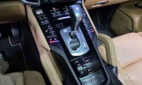 Porsche Cayenne PLATINUM EDITION / DIESEL / ПАНО / ОБДУХ / ЛИЗИНГ, снимка 9