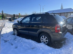 Hyundai Tucson FACE 2.0CRDI 140кс 4Х4 КЛИМАТРОНИК 129 000км - 7900 лв. / 4039.21 € - 17975406 4