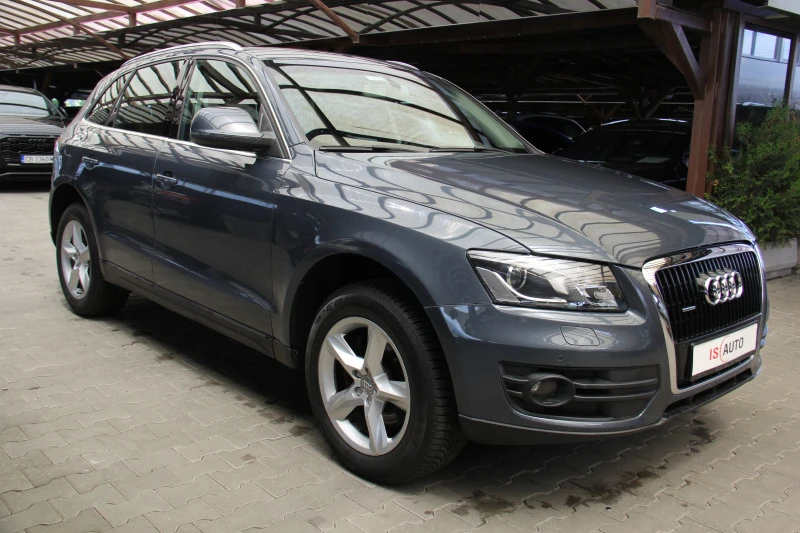 Audi Q5 Quattro/Navi/Xenon/, снимка 3 - Автомобили и джипове - 46006465