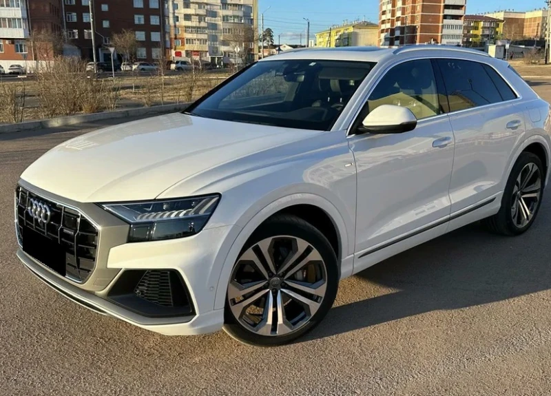 Audi Q8 50 TDI Quattro  S-Line* Exclusive* Обдухване* Пано, снимка 1 - Автомобили и джипове - 47363413