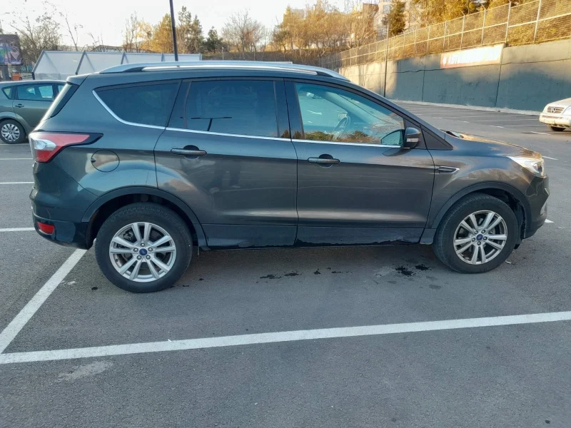 Ford Kuga 1.5 Ecoboost 20000км, снимка 3 - Автомобили и джипове - 48898120