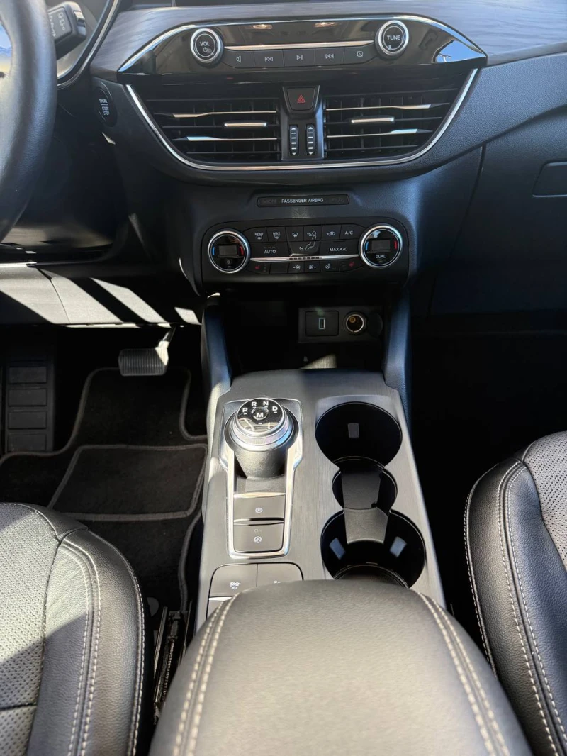 Ford Escape TITANIUM, снимка 14 - Автомобили и джипове - 52319984