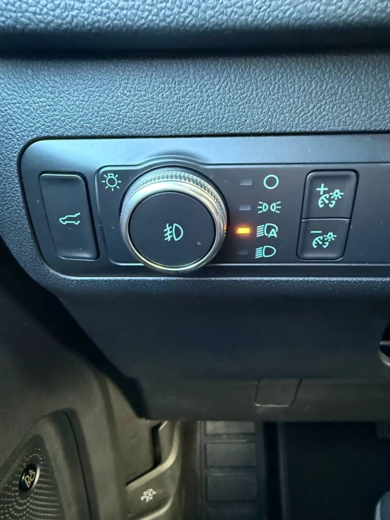 Ford Escape TITANIUM, снимка 12 - Автомобили и джипове - 52319984