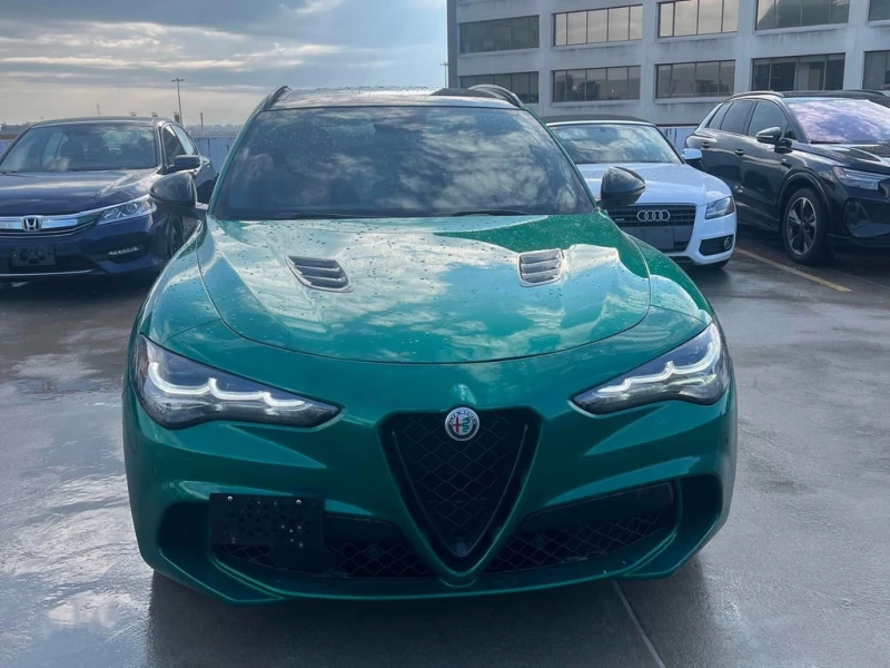 Alfa Romeo Stelvio * Quadrifoglio * CARFAX * БЕЗ ПЪРВОНАЧАЛНА ВНОСКА, снимка 6 - Автомобили и джипове - 53062811