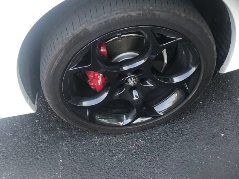 Alfa Romeo Stelvio * VELOCE * CARFAX * БЕЗ ПЪРВОНАЧАЛНА ВНОСКА, снимка 8 - Автомобили и джипове - 53193437