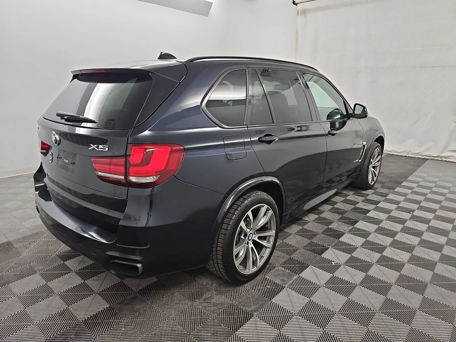 BMW X5 XDRIVE50I* MPACK* HARMAN* HEADUP* SOFTCLOSE* ОБДУХ - изображение 4